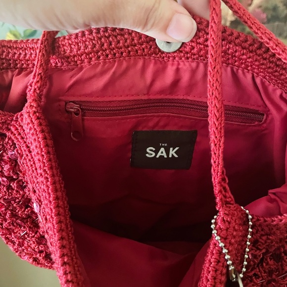 The Sak Original sequin crocheted handbag purse small red EUC - Picture 7 of 9